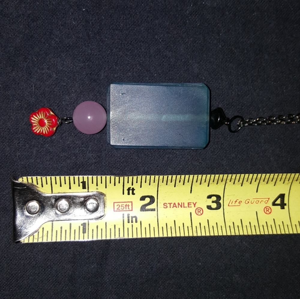 Necklace - Picture 3 of 4